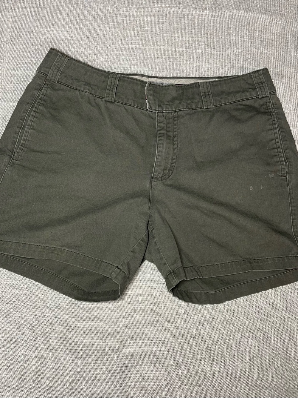 Women's Olive Cargo Shorts - Utility Everyday Style